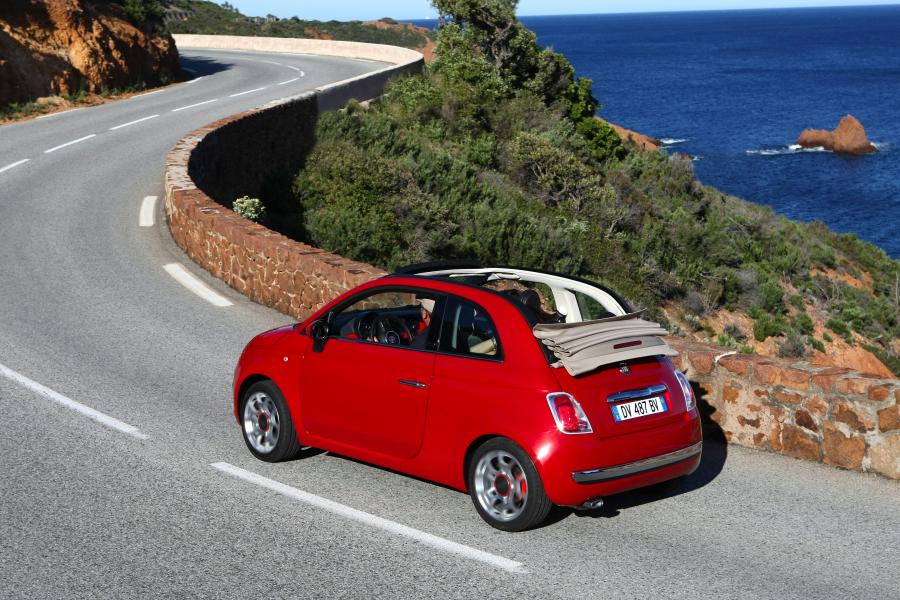  Fiat 500C 2009 года  (фото 93 из 140)